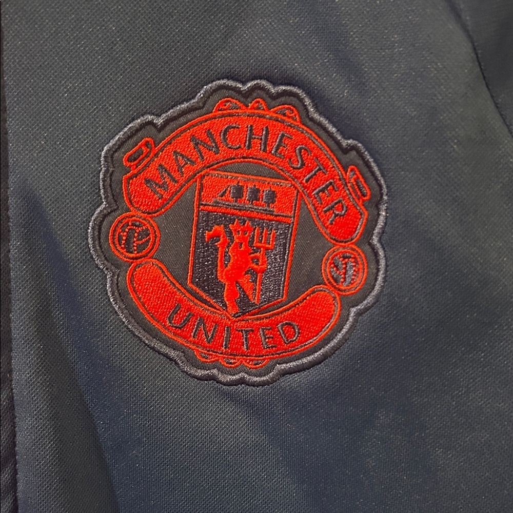 adidas Manchester United Jacket/Sweatshirt Blue with Red Accents - Picture 2 of 4